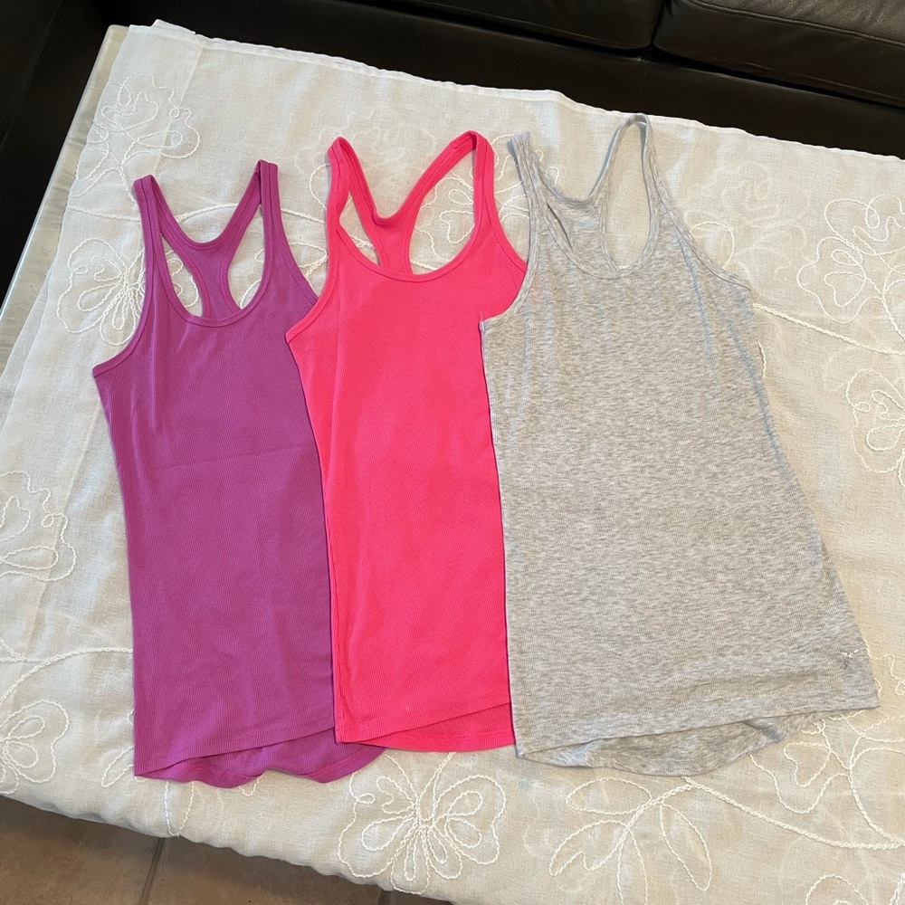 3 Old navy active wear tank tops